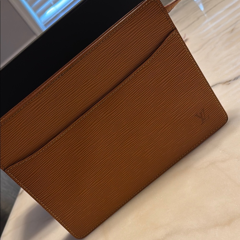 Louis Vuitton clutch